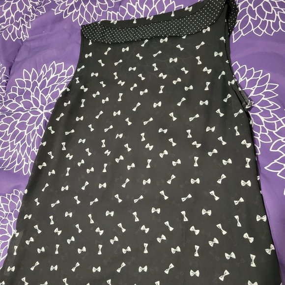 Minnie Mouse Signature collection Small bow blouse - Picture 4 of 7